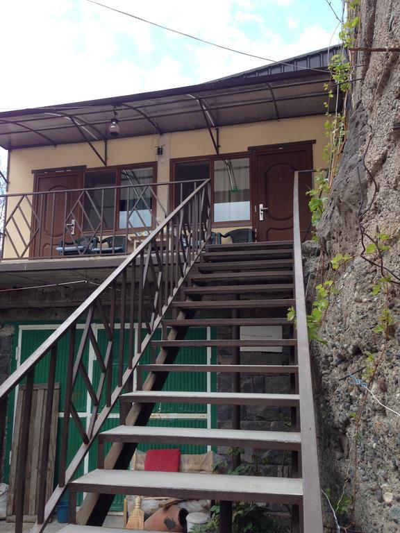 אלוורדי Iris B&B In Debed Canyon מראה חיצוני תמונה